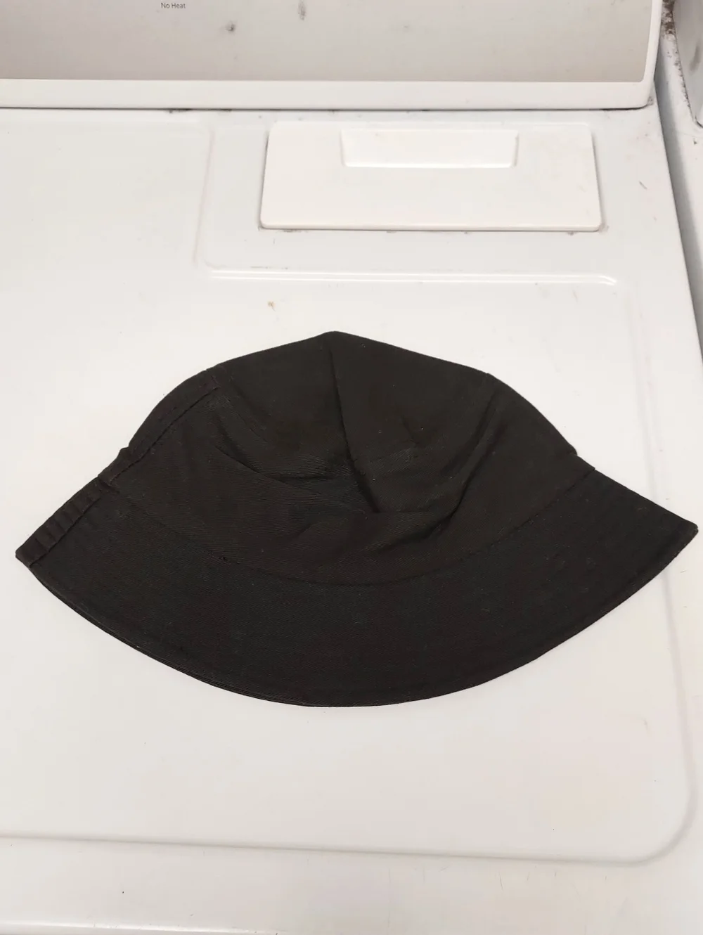 🧽 NWOT Bundle of 2 SpongeBob Squarepants bucket hats ROMWE SHEIN - Picture 5 of 6